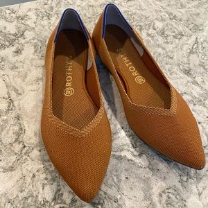 Rothy’s Fawn points. Size 11